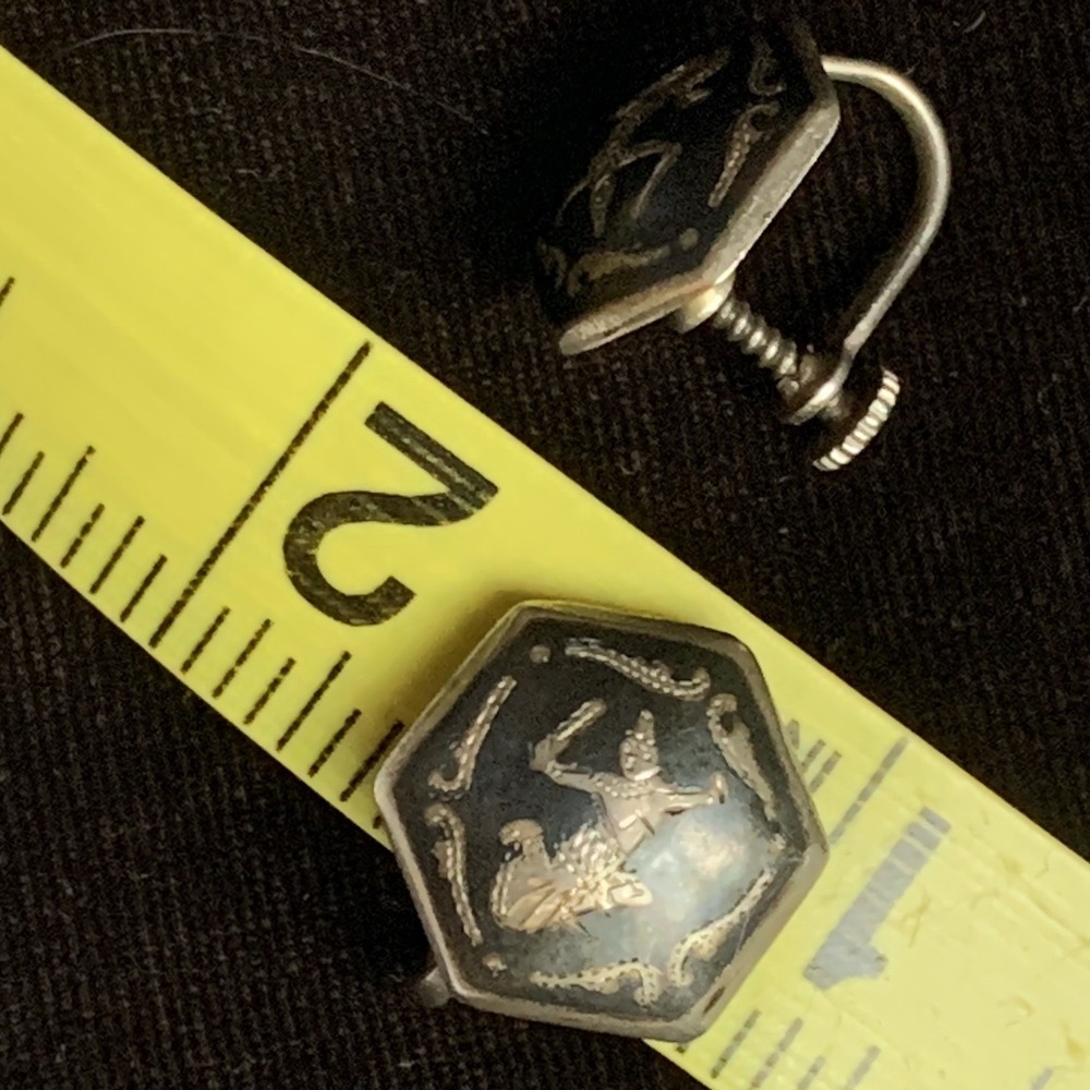 VTG Sterling Silver 925 Niello Siam Dancers Enamel Screw Back Earrings Hexagon